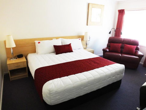 Edinburgh Motor Inn - Holiday Byron Bay 2