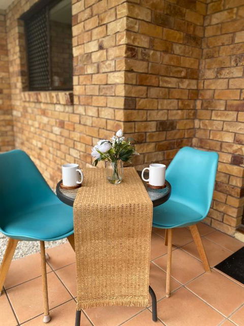 Fabulous Canal-front Unit In Mooloolaba - Holiday Byron Bay 3