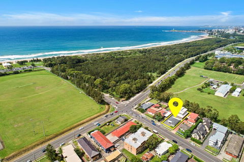 Fairy Meadow Beach House - Holiday Byron Bay 0