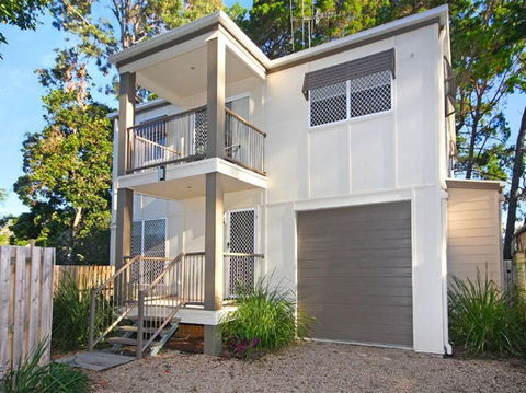 FLIP FLOP INN - Holiday Byron Bay 0