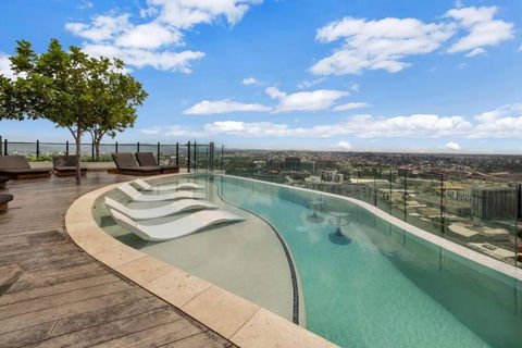 FV Peppers 2BR 2BA W Parking, Shared Spa, Gym, Pool - Holiday Byron Bay 0