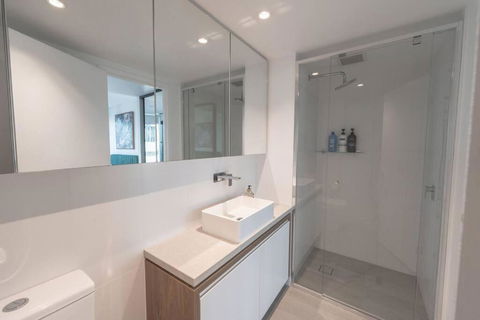 FV Peppers 2BR 2BA W Parking, Shared Spa, Gym, Pool - Holiday Byron Bay 3