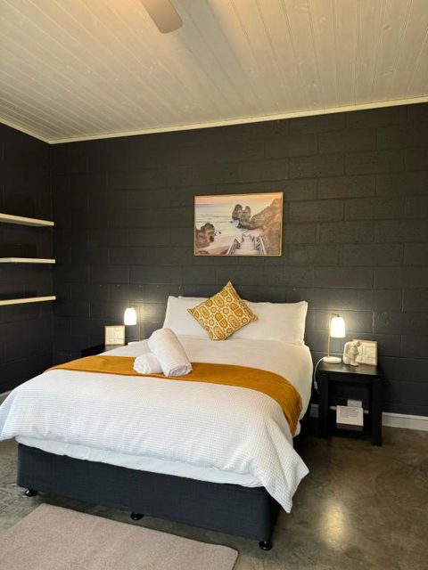 GORGE Chocolates Farmhouse - Holiday Byron Bay 0