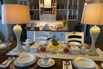 Freshwater BnB with Holiday Byron Bay