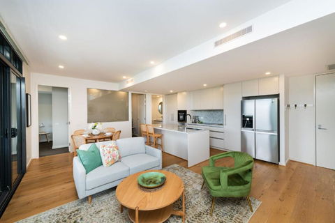 Greenwich 110 - Holiday Byron Bay 0