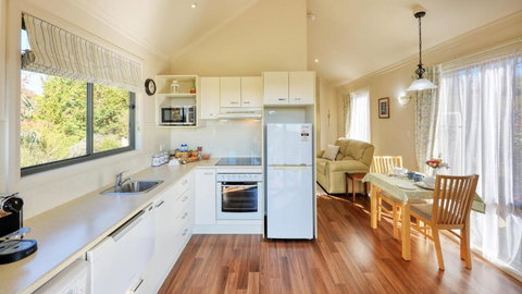Grace Cottages - Holiday Byron Bay 4