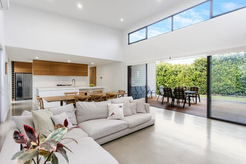 Greenview Luxe - Sleeps 7 - Deck & Firepit - Holiday Byron Bay 0