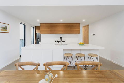 Greenview Luxe - Sleeps 7 - Deck & Firepit - Holiday Byron Bay 1