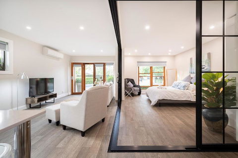 Gunsynd Studio Apartment - Holiday Byron Bay 3
