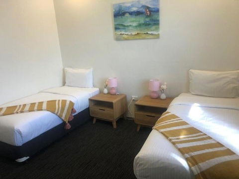 Gunyah Hotel - Holiday Byron Bay 3