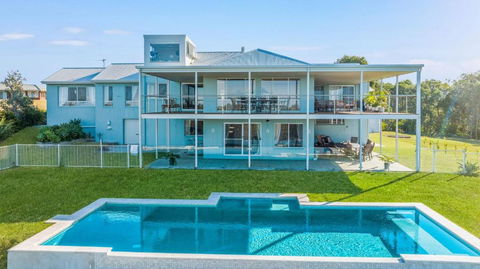 Gwandalan Grounds - Holiday Byron Bay 0