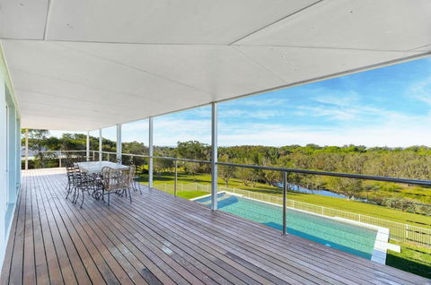 Gwandalan Grounds - Holiday Byron Bay 3