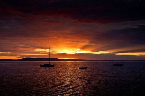 H&H Studio Overlooking Boston Bay, Port Lincoln - Holiday Byron Bay 0