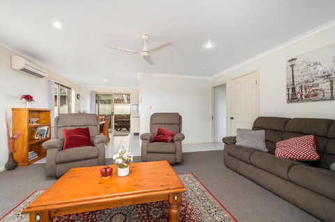 H1211 Mission Terrace Lakewood Heights Estate - Holiday Byron Bay 2