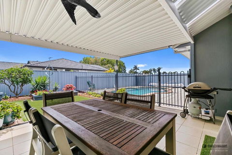 HALYCON HOUSE - Holiday Byron Bay 1