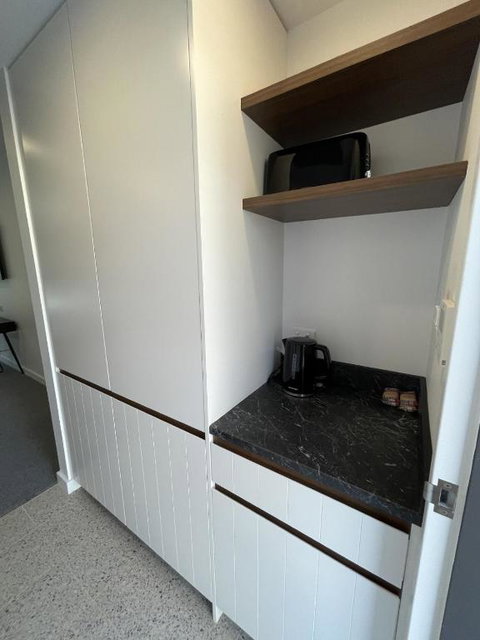 Harden Country Club Motel - Holiday Byron Bay 1