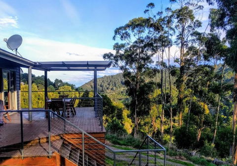 HILLSIDE HOUSE - Holiday Byron Bay 0