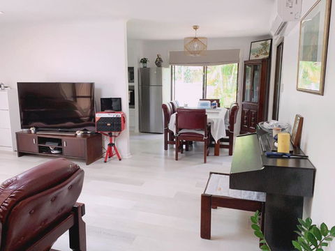 Home Away From Home-(Room1) - Holiday Byron Bay 0