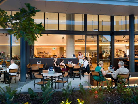 Ibis Brisbane Airport - Holiday Byron Bay 2