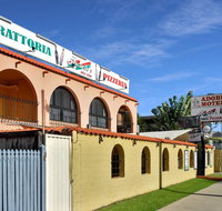 Adobe Motel - Holiday Byron Bay