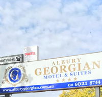 Albury Georgian Motel  Suites - Holiday Byron Bay