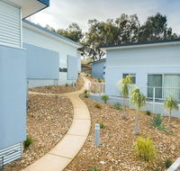 Albury Yalandra Apartment 3 - Holiday Byron Bay