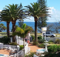 Alex Headland Beachfront - Holiday Byron Bay