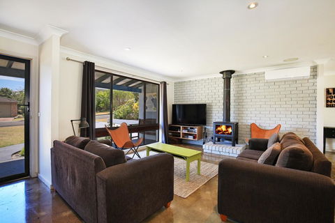 Aloha - Pet & Family Friendly - 10 Min Walk To Beach - Holiday Byron Bay 2