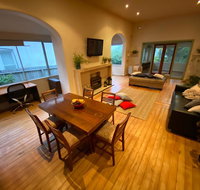 Amazing and big home with view - Holiday Byron Bay