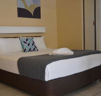 Ambassador Motel - Holiday Byron Bay