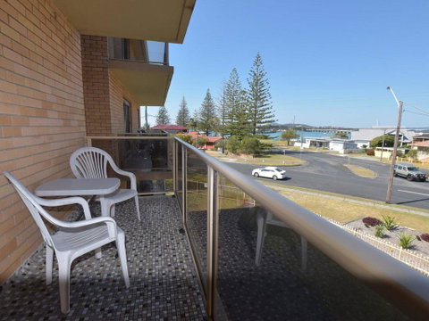 Anchorage 10 Water Views From Balcony - Holiday Byron Bay 3