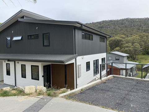 Aniyah Chalet - Holiday Byron Bay 0