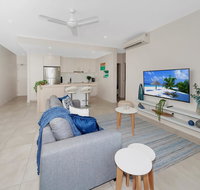Apartment Close To The City Life on Lake 3 - Holiday Byron Bay