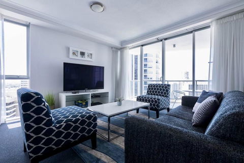 Apartment With Ocean Views - Holiday Byron Bay 0
