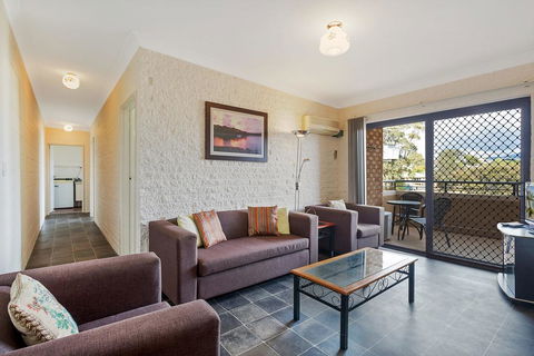 Apollo Unit 14 - Holiday Byron Bay 0