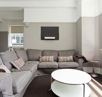 Apt - Sunny with Views - Holiday Byron Bay