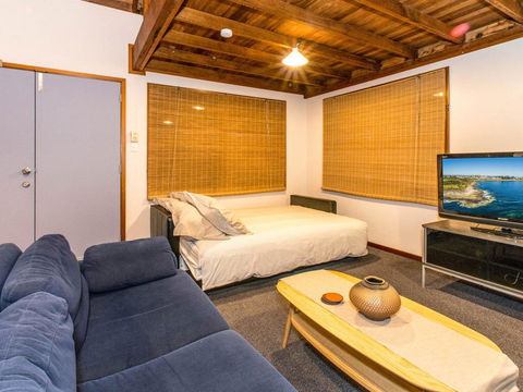 Aqualuna- Excellent Surfing Beaches. - Holiday Byron Bay 2