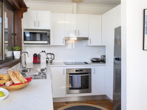 Araluen On Holden - Great Deck With Ocean Views - Holiday Byron Bay 3