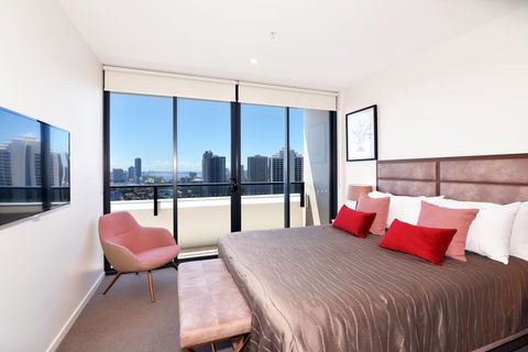 Arise Ruby Gold Coast - Holiday Byron Bay 1