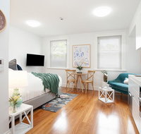 Art Deco Designer Studio in Lewisham - Holiday Byron Bay