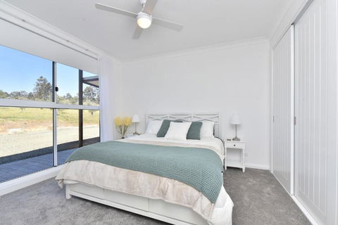 Magpie Two - Two For Joy Estate - Holiday Byron Bay 3