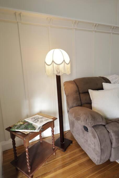 Manor Cottage - Holiday Byron Bay 1