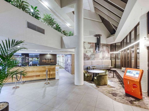 Mercure Penrith - Holiday Byron Bay 1