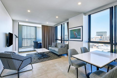 Meriton Suites Liverpool - Holiday Byron Bay 1