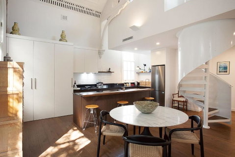 Mezzanine Magic, Bondi Junction - Holiday Byron Bay 3
