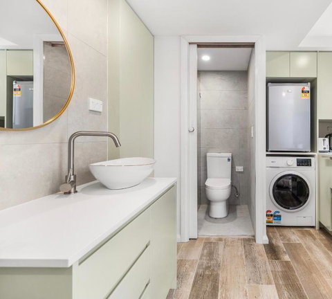 Modern Studio, Minutes To Ferry, City, CBD - Holiday Byron Bay 3