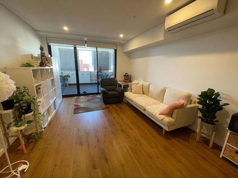 Modern Apartment Near Airport - Holiday Byron Bay 0