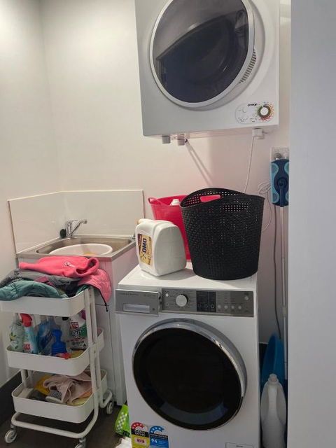 Modern Apartment Near Airport - Holiday Byron Bay 2