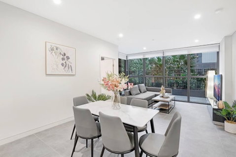 Modern 2B2B APT At Homebush - Holiday Byron Bay 0