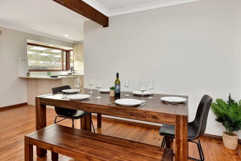 NEW PropertyBreezy Bayside Haven At Brightwaters - Holiday Byron Bay 3